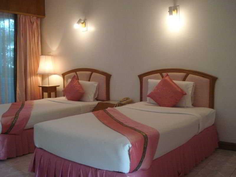 Phuket Golden Sand Inn - Sha Extra Plus Karon Exterior foto